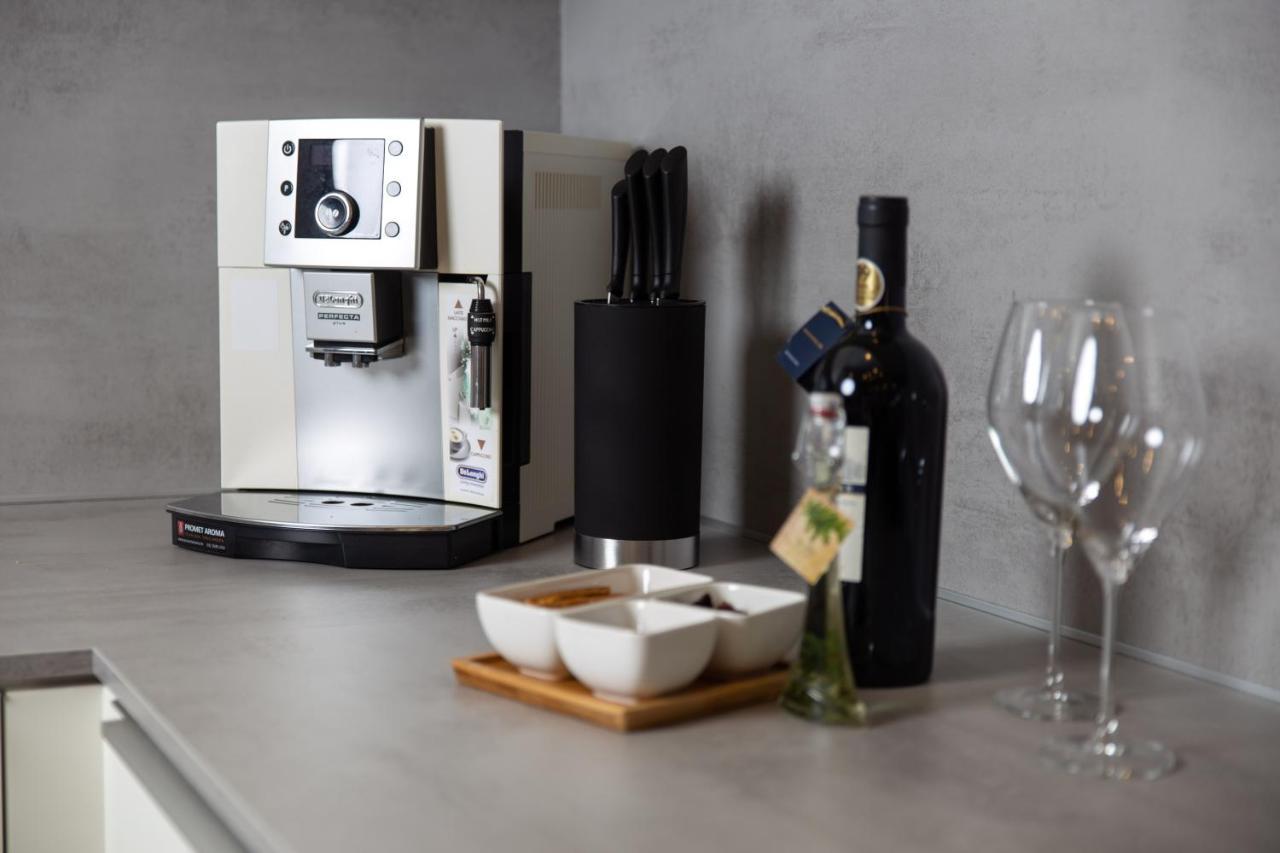 Apartmani Dogas Crikvenica Ngoại thất bức ảnh
