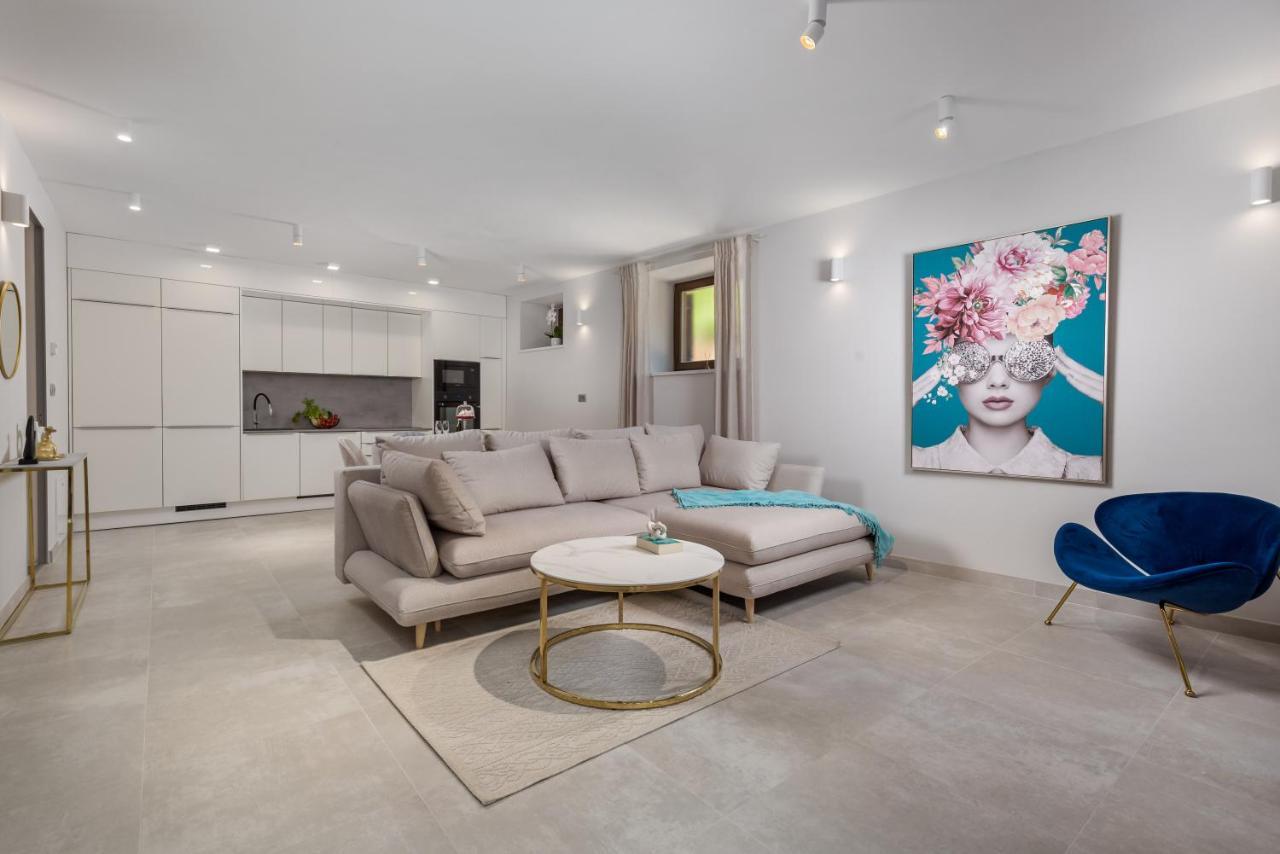 Apartmani Dogas Crikvenica Ngoại thất bức ảnh