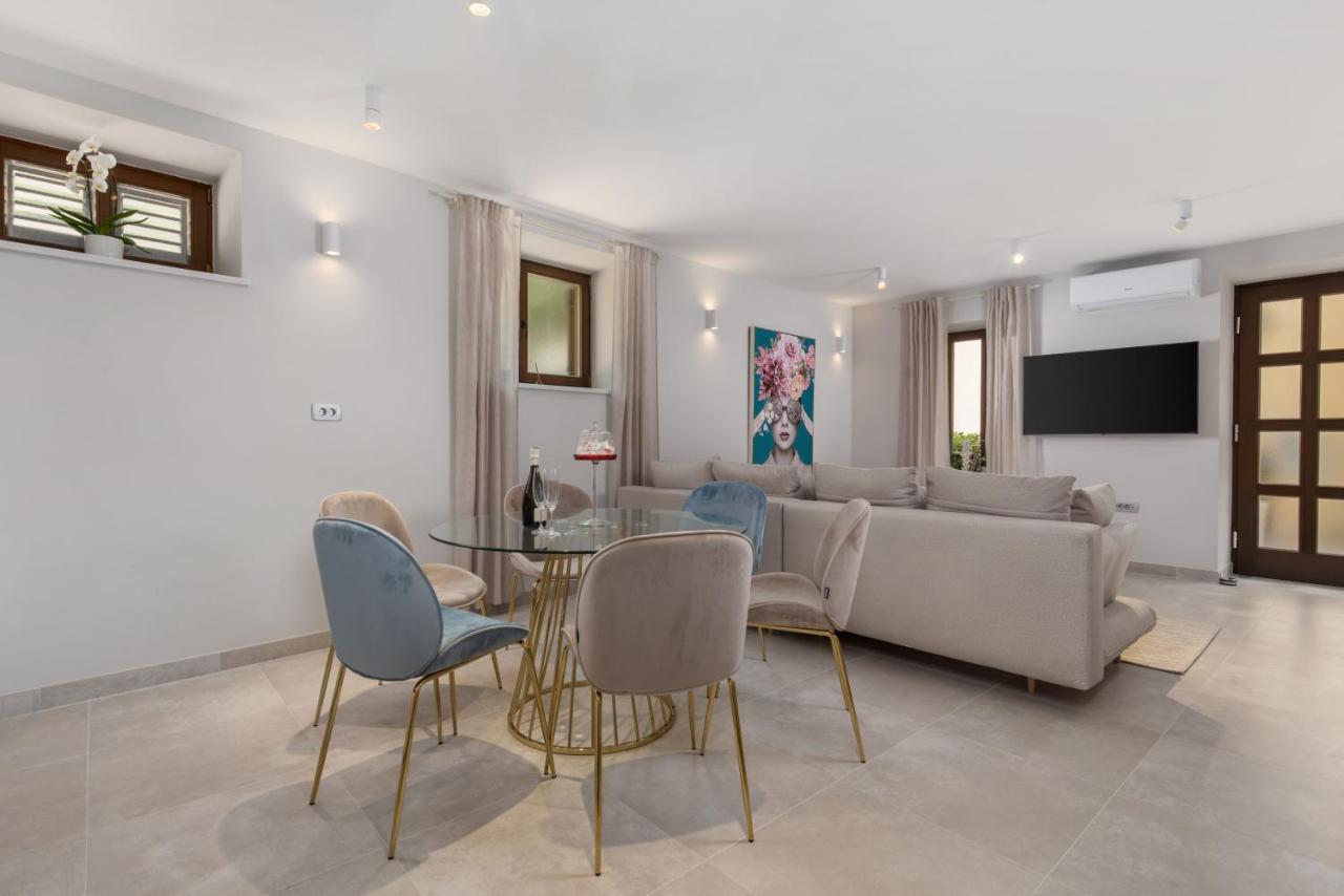 Apartmani Dogas Crikvenica Ngoại thất bức ảnh