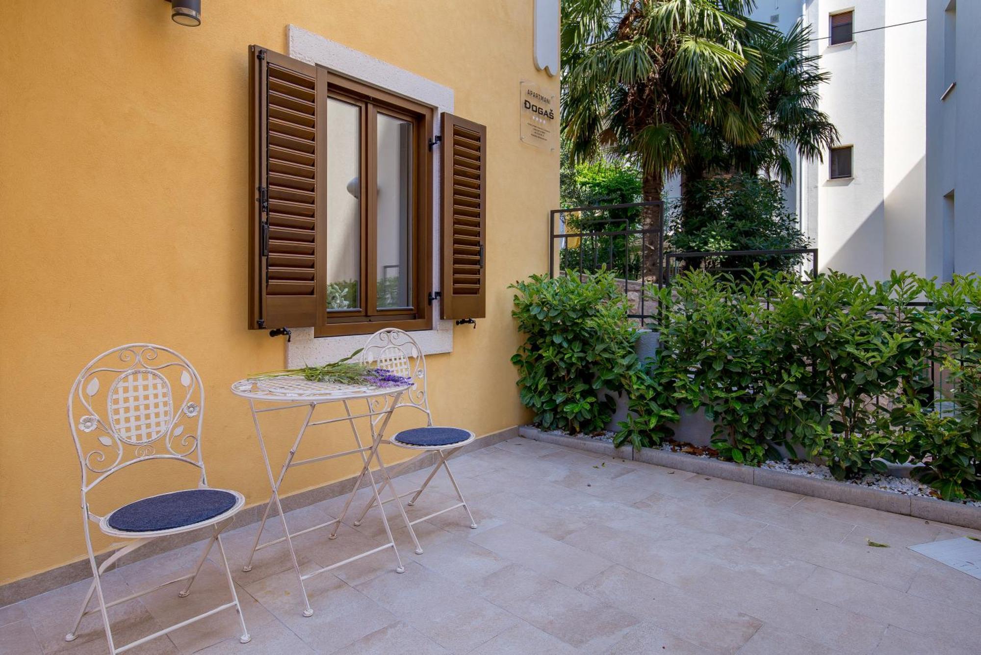 Apartmani Dogas Crikvenica Phòng bức ảnh