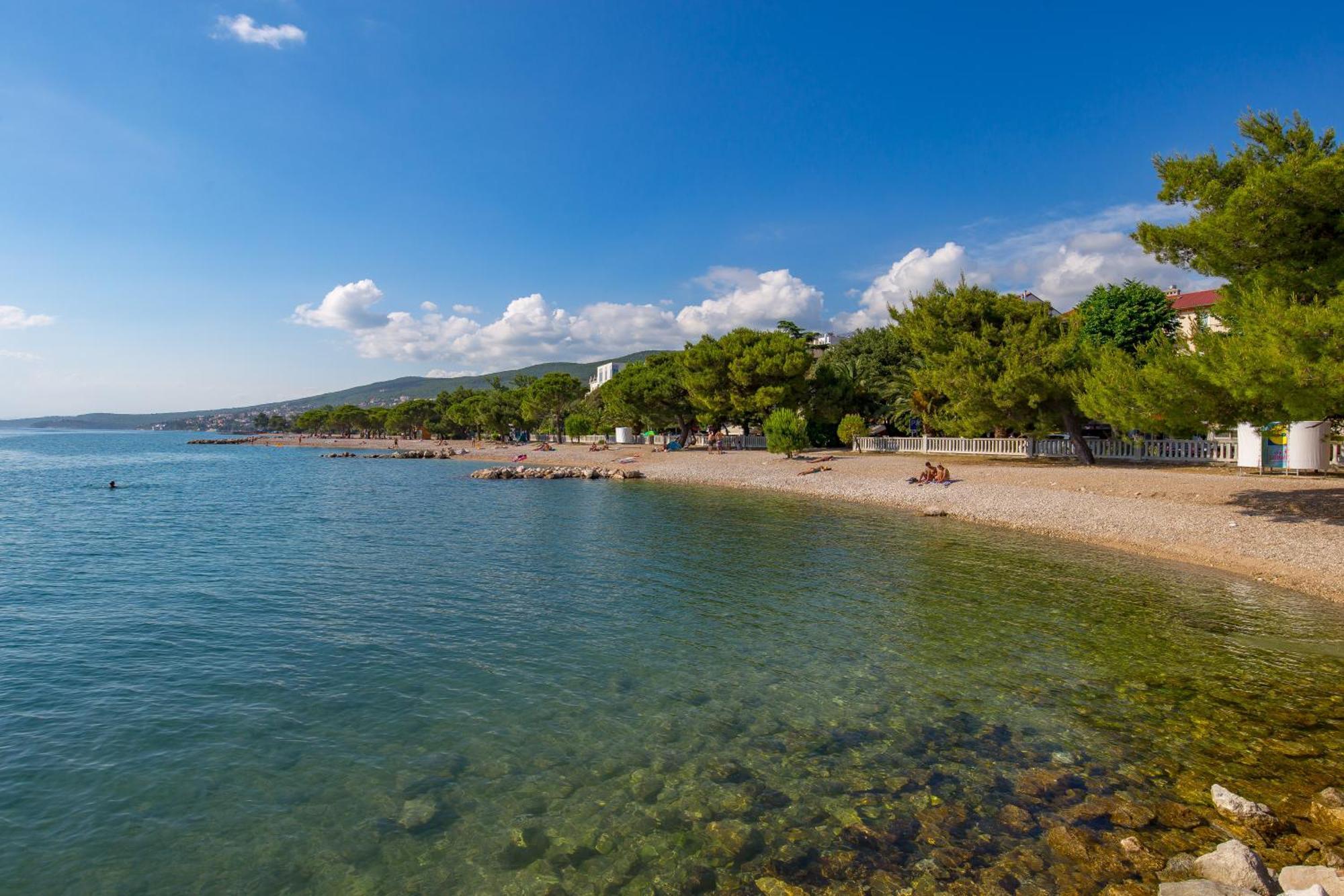 Apartmani Dogas Crikvenica Phòng bức ảnh